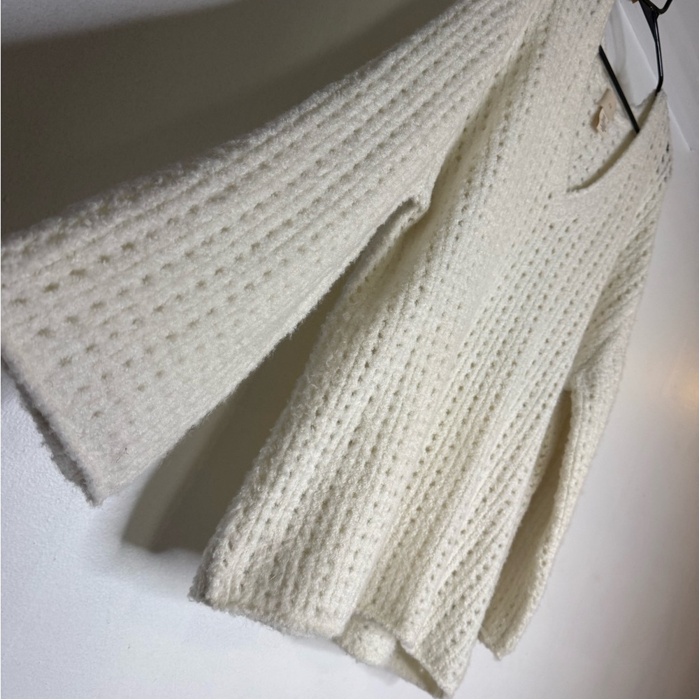 H&M Cream Textured Knit Sweater